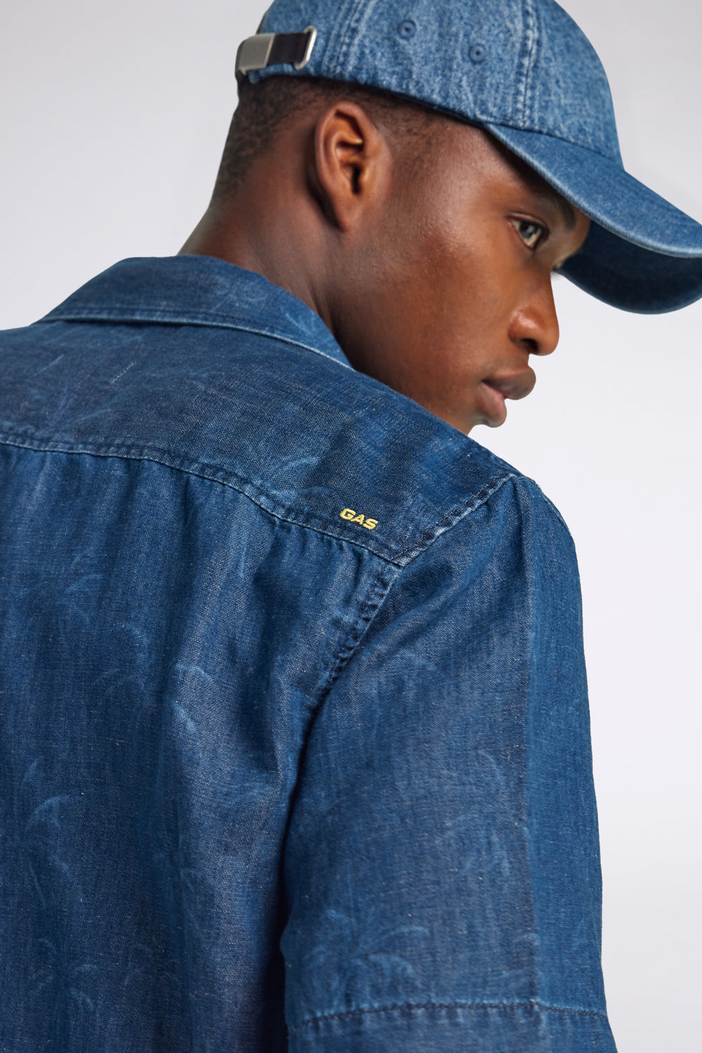 DUKE RESORT 85MD - Men's regular fit denim shirt - secondary image